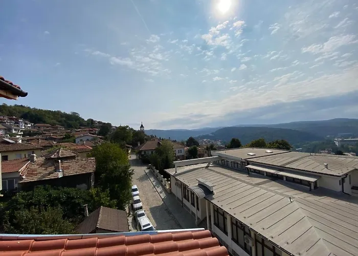 Amazing View And Cozy Atmosphere