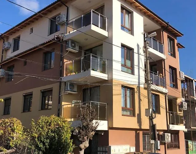 Amazing View And Cozy Atmosphere Apartment